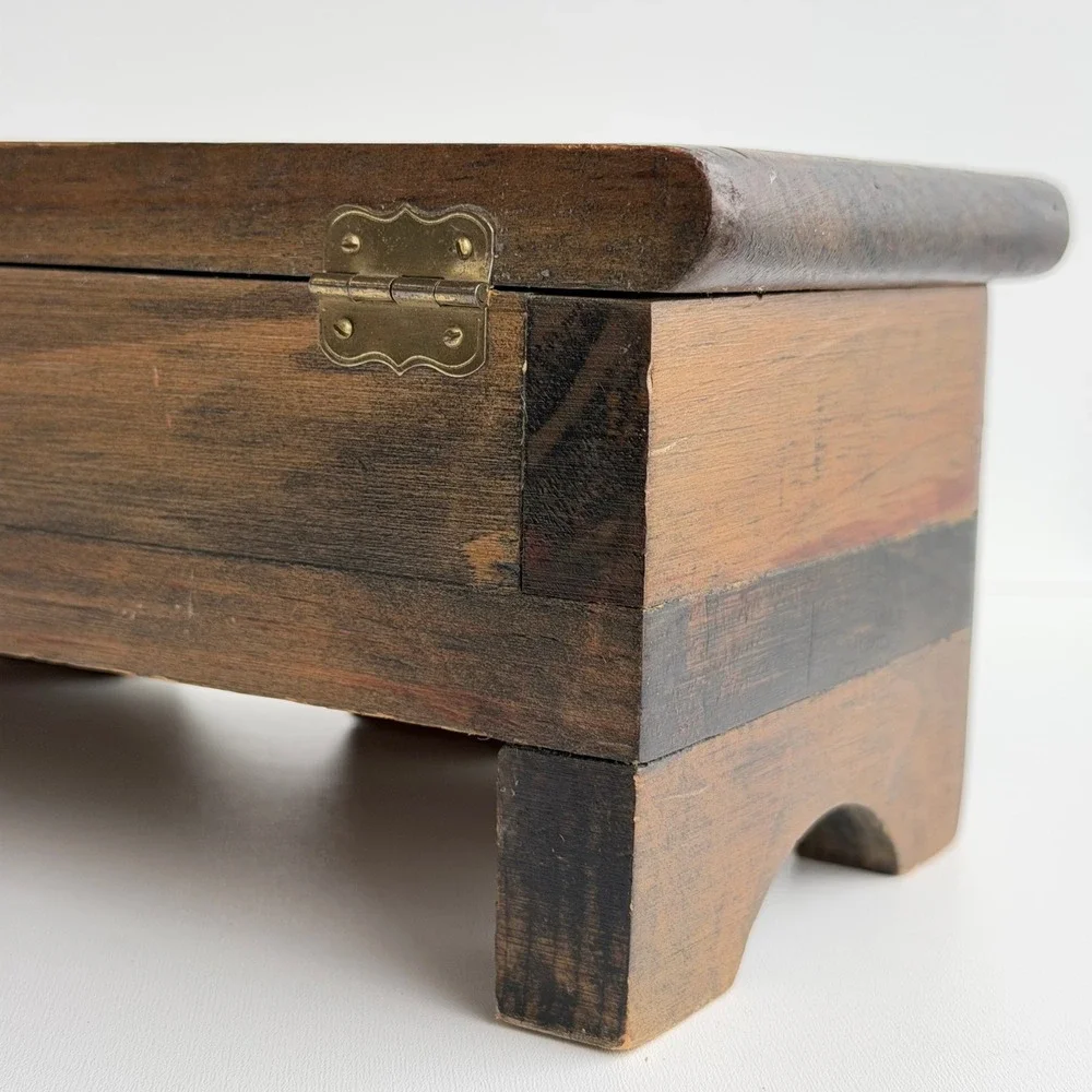 Vintage Wooden Jewelry Box Chest Rustic Carved Flower Red Fur Liner‎ 80s Cabin